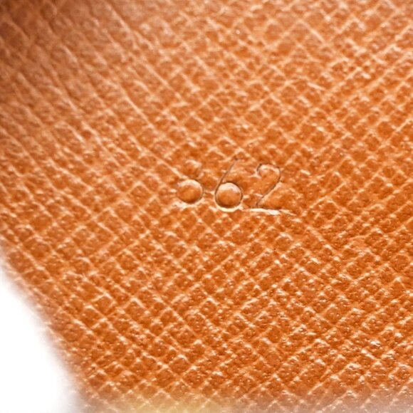 LOUIS VUITTON Compiegne 28 Clutch Hand Bag Monogram Leather Brown - Picture 15 of 16